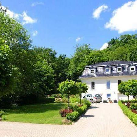 Weisses-Haus-Am-Kurpark-Fewo-Waldblick Quedlinburg Exteriér fotografie